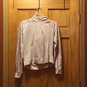 Pink velvet Calia sweatshirt